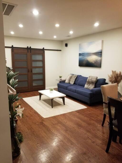 Nice And Cozy. Sleeps 5. Apartment ชิคาโก ภายนอก รูปภาพ