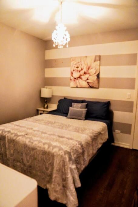 Nice And Cozy. Sleeps 5. Apartment ชิคาโก ภายนอก รูปภาพ