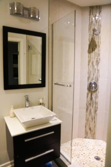 Nice And Cozy. Sleeps 5. Apartment ชิคาโก ภายนอก รูปภาพ